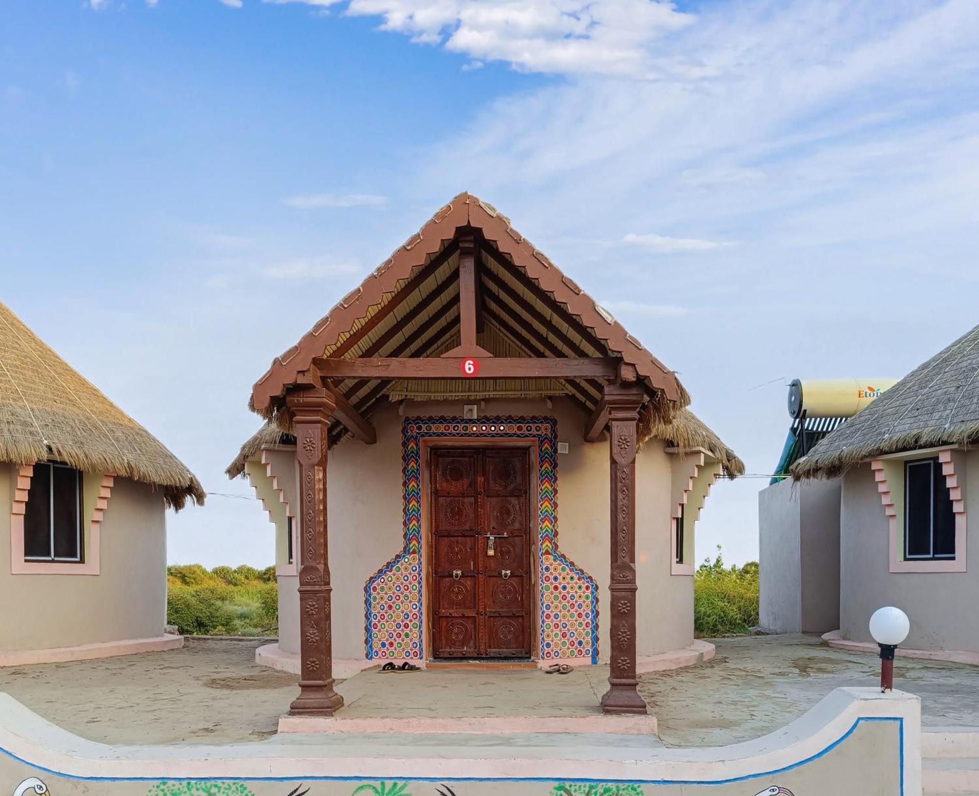 Dholavira Village Resort Eksteriør billede
